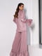 Темно-рожевий сатиновий костюм з воланами | 6844991 | фото 3