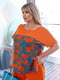 Костюм двійка кольору апельсин в квітковий принт: блуза та штани | 6846474 | фото 3