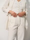 Мусліновий костюм-трійка молочного кольору: жакет, жилет та штани | 6846683 | фото 2