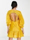 Коротка жовта сукня з відкритою спиною та широкими рукавами | 6849413 | фото 2