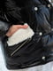 Чорна демісезонна укорочена куртка з плащової тканини | 6850746 | фото 5