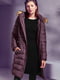 Фіолетове стьобане пальто з хутряним оздобленням | 6855174 | фото 4