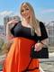 Вільна чорно-оранжева сукня А-силуету | 6857600 | фото 3