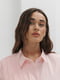 Укорочена рожева сорочка з вертикальними складками | 6852922 | фото 3
