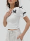 Укороченная белая футболка с бантиками | 6853343 | фото 3
