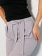 Льняные фиолетовые брюки с завязкой на поясе | 6853435 | фото 2