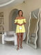 Жовта муслінова сукня міні в квітковий принт з імітацією чашки на підкладці | 6858664