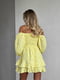 Жовта сукня міні з мусліну в квітковий принт з регульованою збіркою на грудях та широкими об”ємними рукавами | 6858665 | фото 3