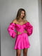 Рожева сатинова сукня міні з об”ємними широкими рукавами та імітацією чашок | 6858674 | фото 3