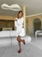 Сатинова сукня міні молочного кольору з відкритою спиною та елегантною зав`язкою | 6858676 | фото 3