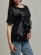 Чорна блузка з шифоновим декором | 6859580 | фото 3