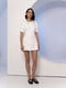 Приталенное платье с юбкой-трапецией молочное | 6862945 | фото 2