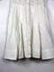 Біла коротка сукня, декорована мереживом | 6863444 | фото 4
