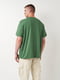 Зелена трикотажна футболка класичного крою з круглою горловиною та прямим низом | 6865330 | фото 3