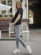Сірі джинси прямого силуету, завужені до низу з широким бандажем під живіт для вагітних | 6865709 | фото 2