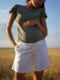 Трикотажні білі шорти для вагітних з поясною резинкою під животик | 6865909 | фото 2