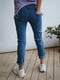 Сині джинси-бойфренди для вагітних з м'якою широкою резинкою під животик | 6865975 | фото 5