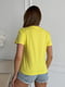 Жовта футболка з об'ємним написом | 6871780 | фото 3