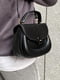 Чорна сумка крос-боді на ремінці | 6875263 | фото 9