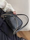 Чорна класична сумка-багет на ремінці з ланцюжком | 6875389 | фото 7