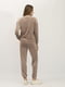 Велюровий костюм пудрового кольору Лєрра: штани на резинці та джемпер | 6883328 | фото 3