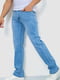 Прямые голубые джинсы с потертостями | 6888276 | фото 3