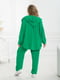 Яскраво-зелений костюм-трійка: сорочка, футболка та штани | 6889525 | фото 4